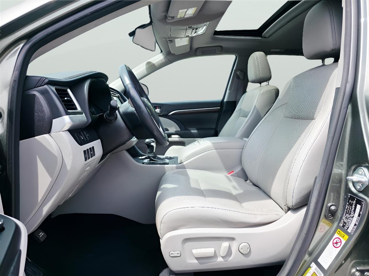 Toyota Highlander Limited AWD V6 2015