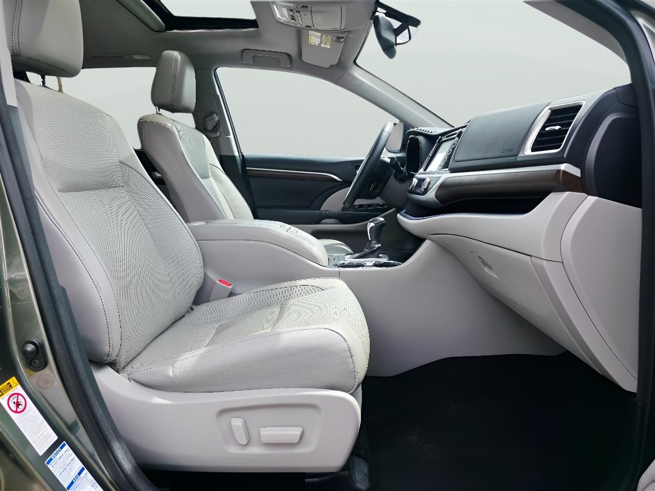 Toyota Highlander Limited AWD V6 2015