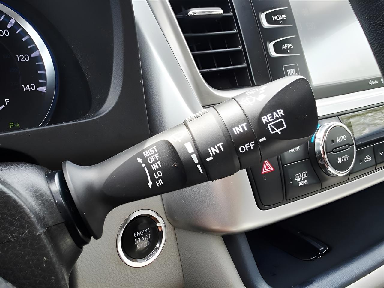 Toyota Highlander Limited AWD V6 2015