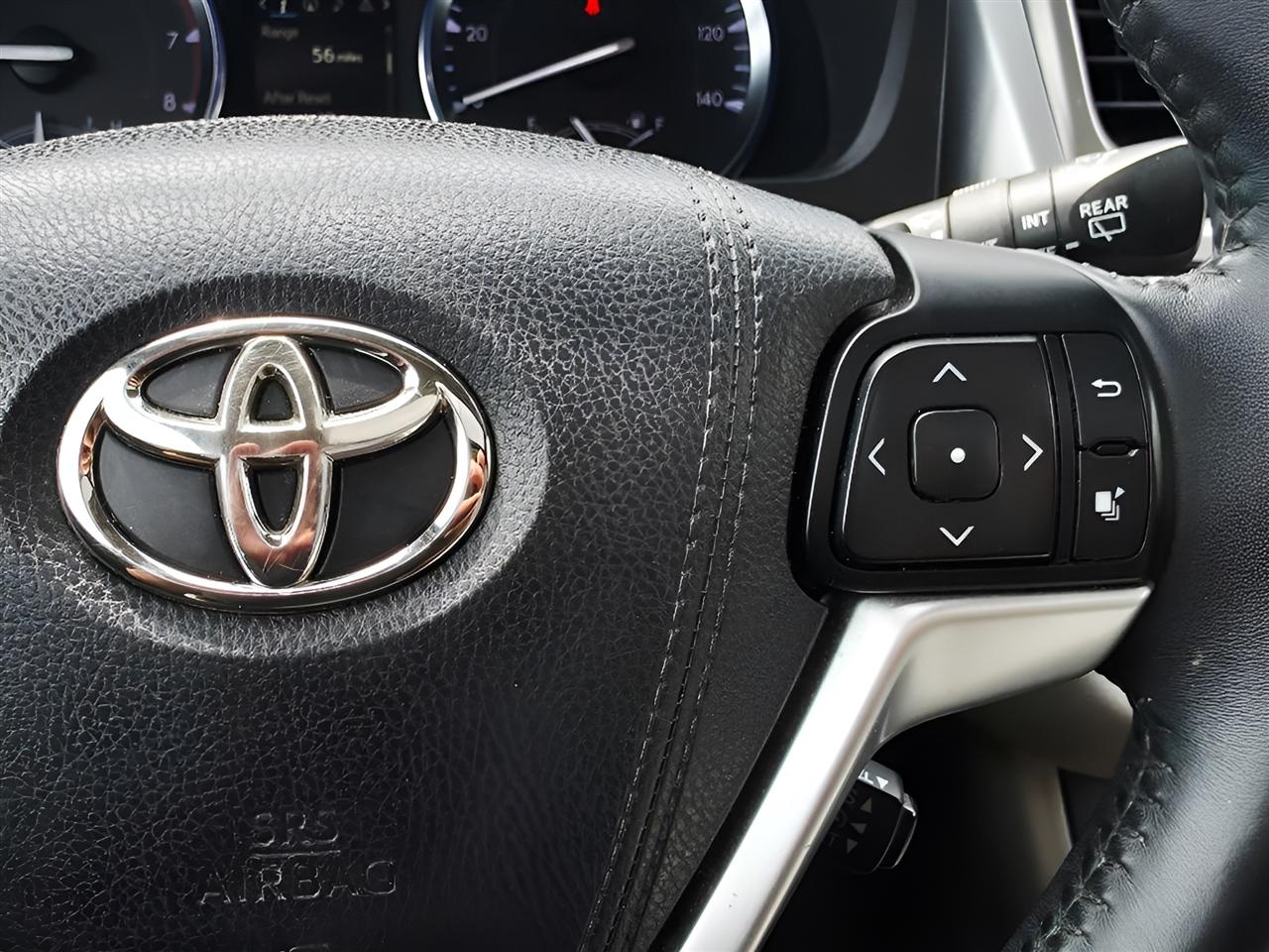 Toyota Highlander Limited AWD V6 2015