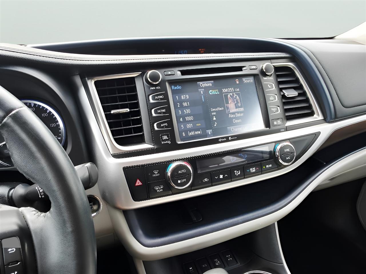 Toyota Highlander Limited AWD V6 2015