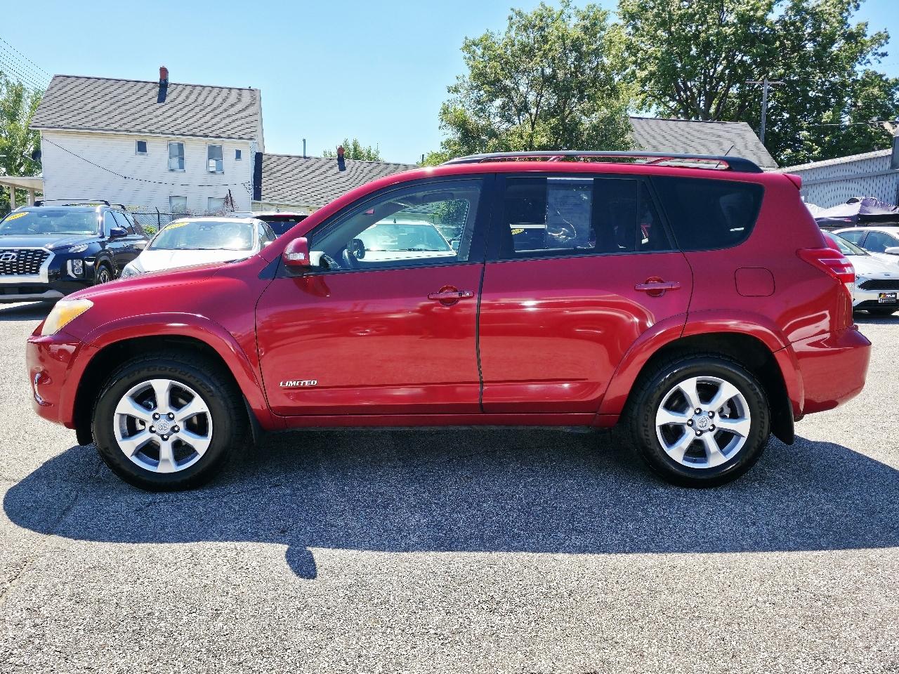 Toyota RAV4 Limited I4 4WD 2012