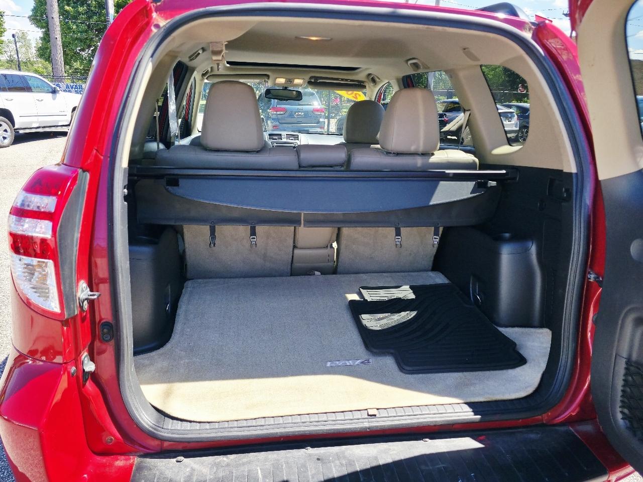 Toyota RAV4 Limited I4 4WD 2012