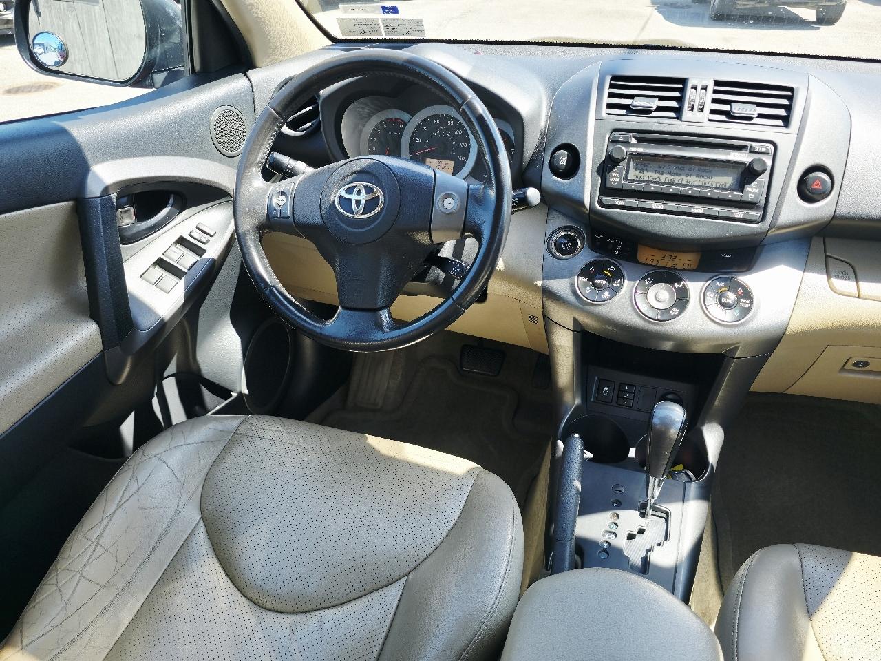 Toyota RAV4 Limited I4 4WD 2012