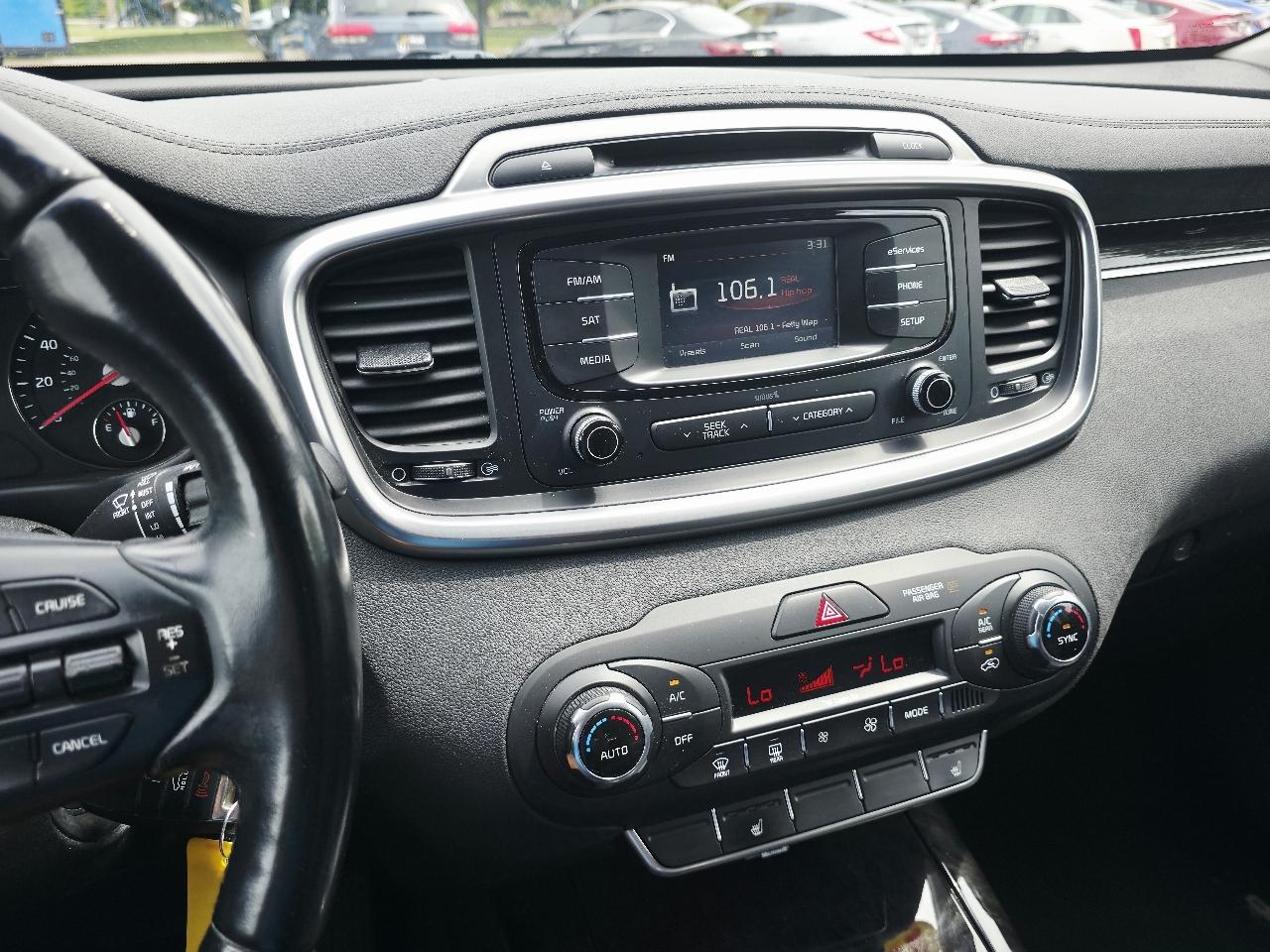 Kia Sorento EX V6 2WD 2016