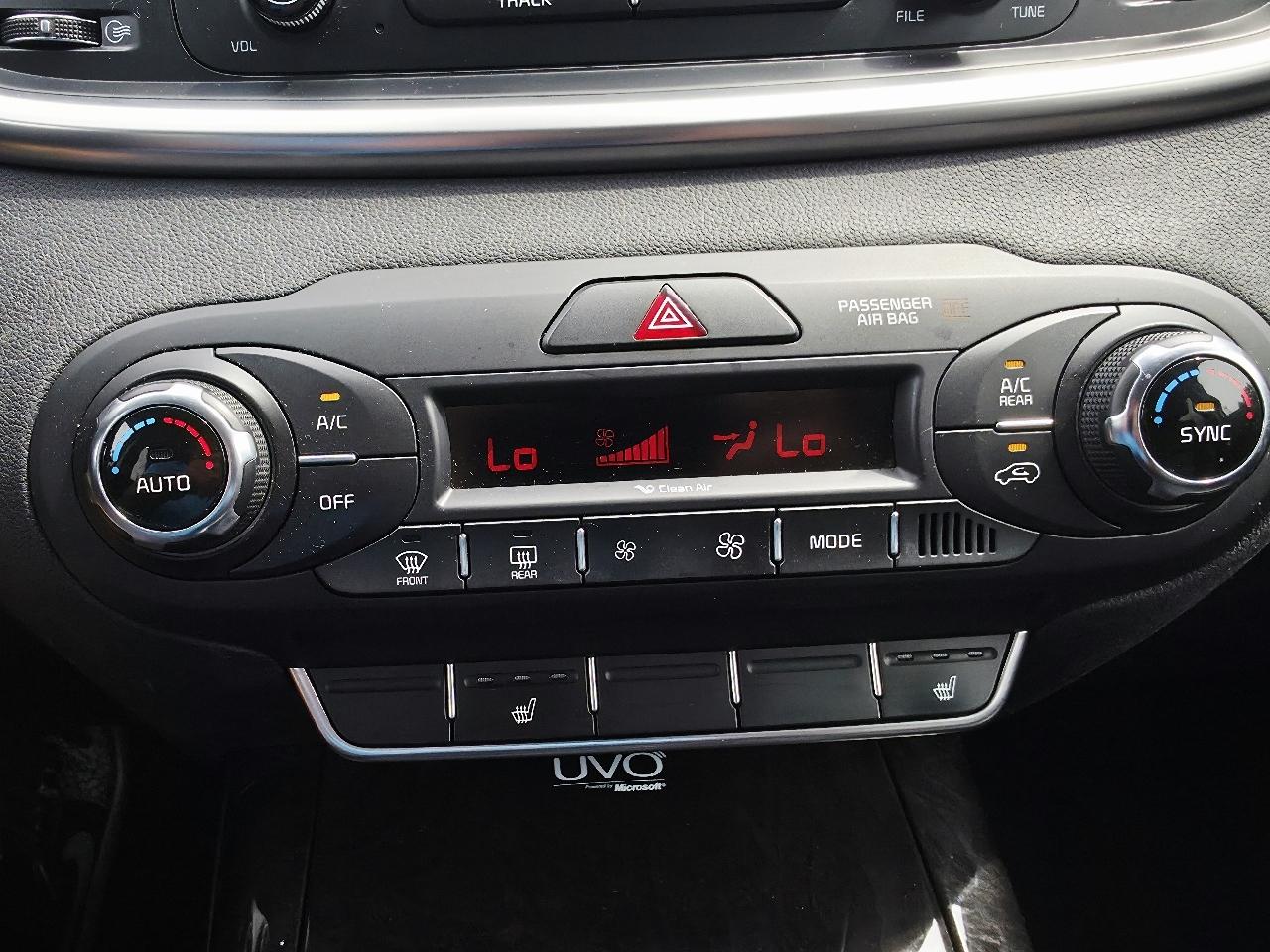 Kia Sorento EX V6 2WD 2016