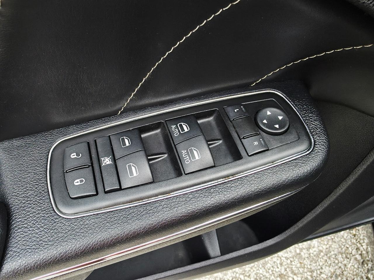 Dodge Charger R/T AWD 2014