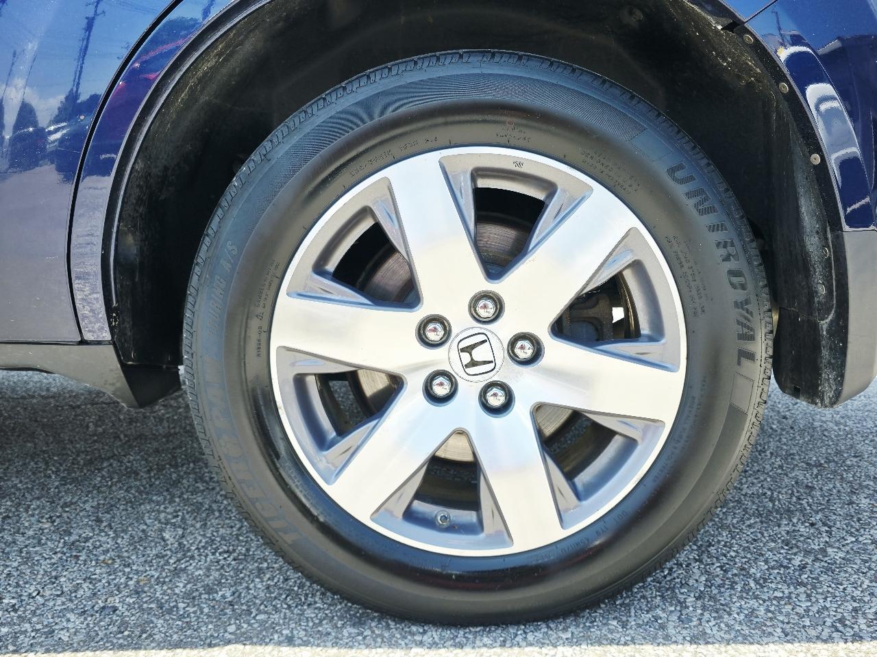 Honda Pilot Touring 4WD 5-Spd AT with DVD 2013