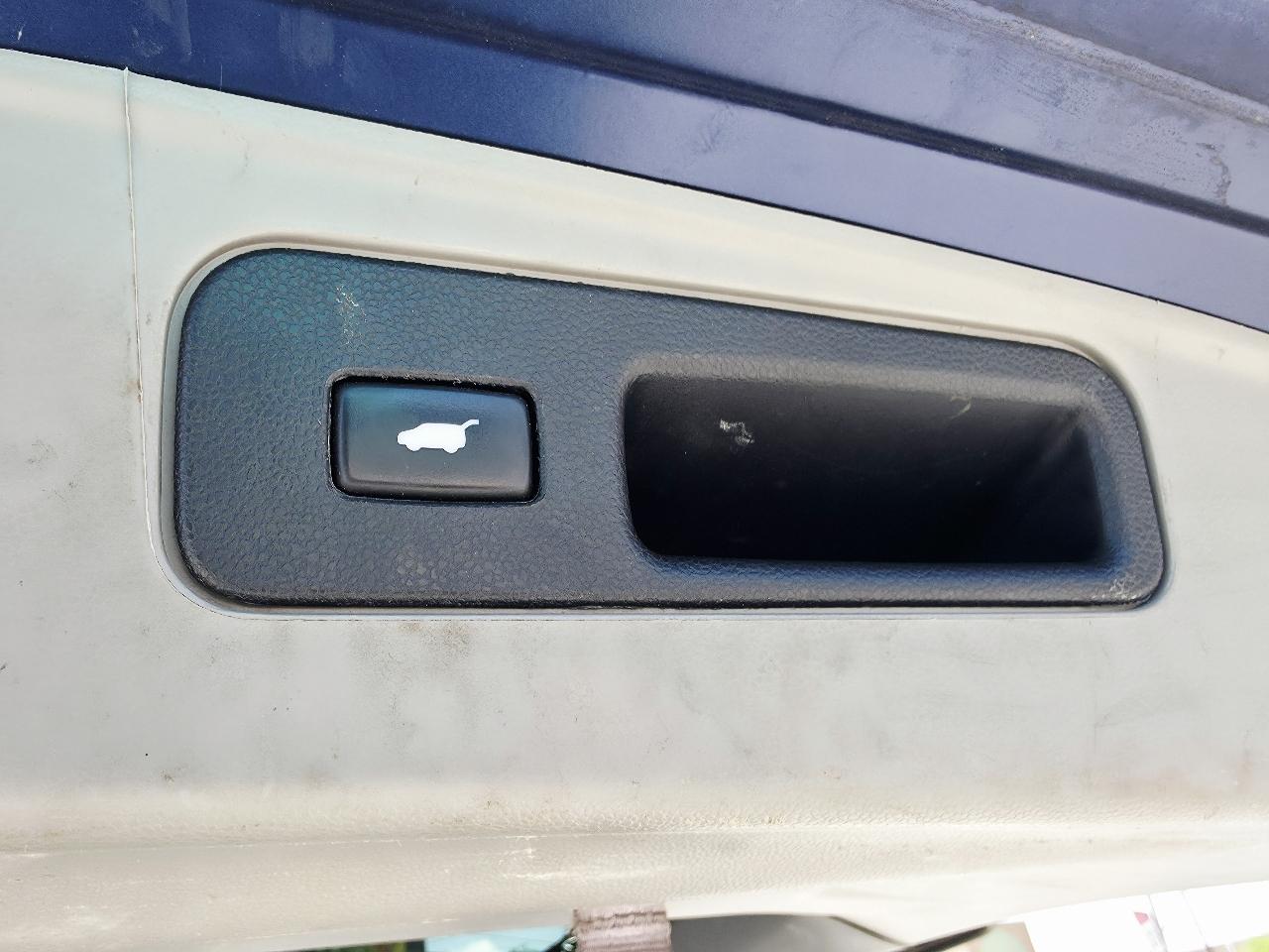 Honda Pilot Touring 4WD 5-Spd AT with DVD 2013