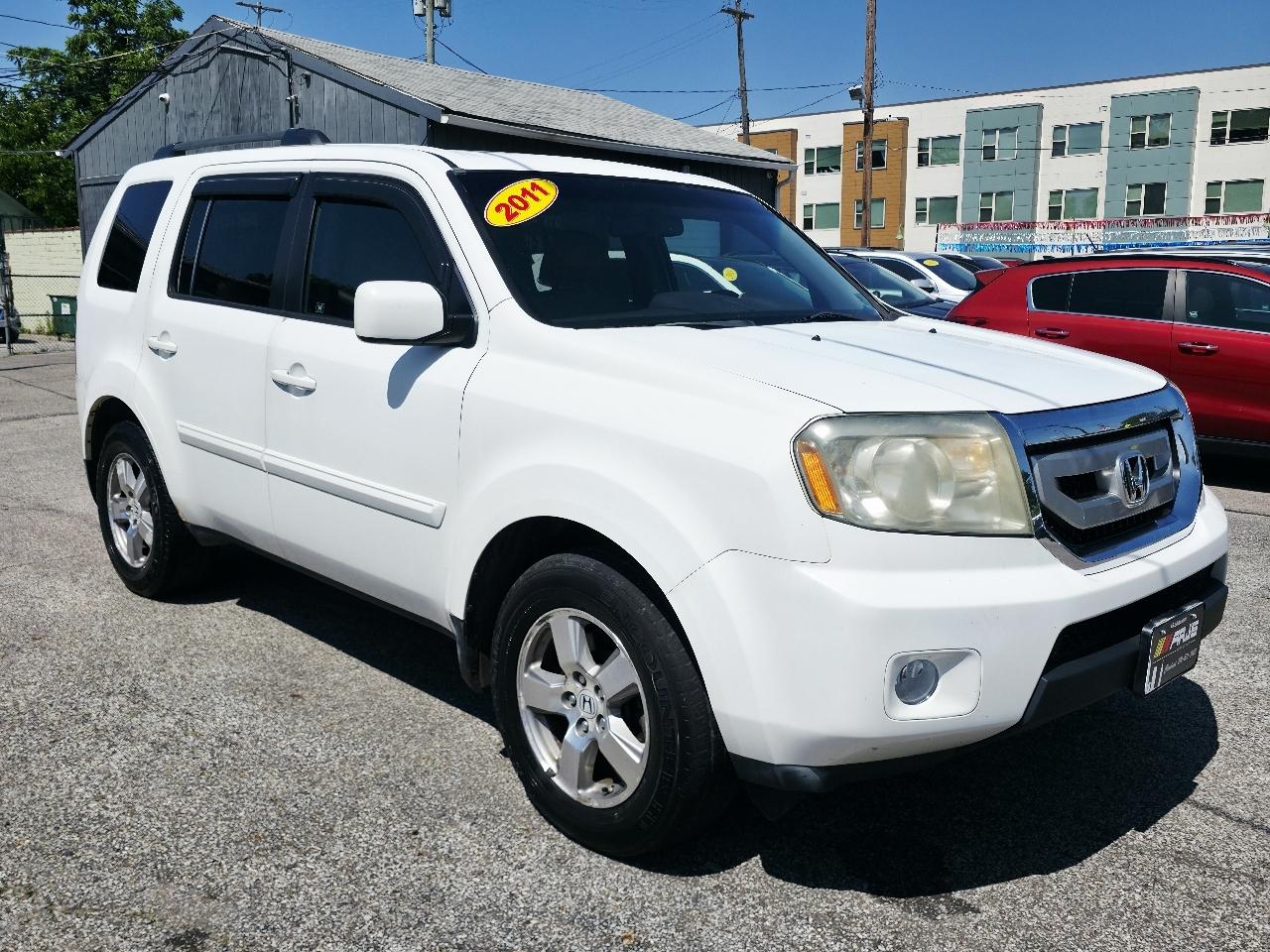 Honda Pilot EX-L 4WD 5-Spd AT with Navigation 2011