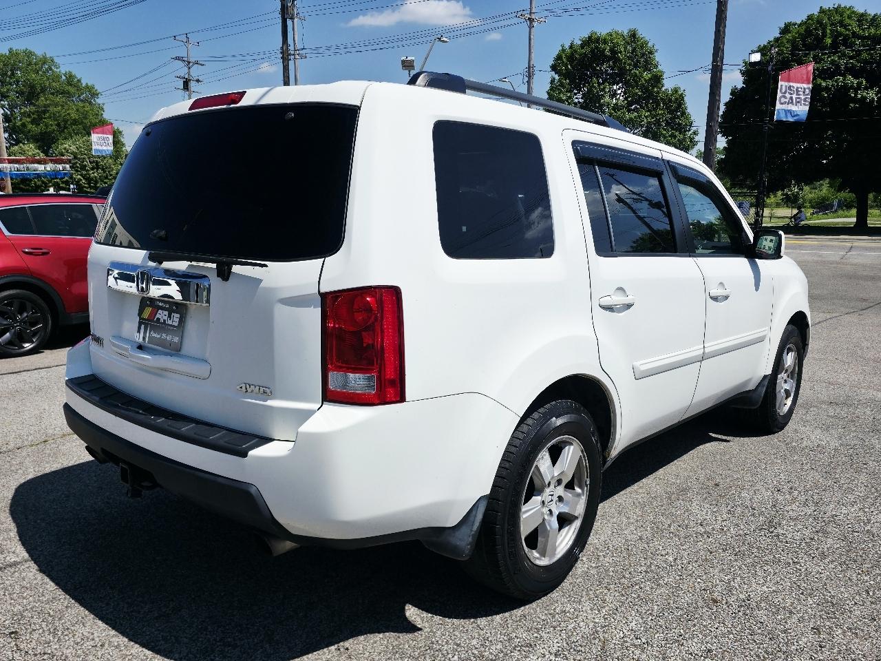 Honda Pilot EX-L 4WD 5-Spd AT with Navigation 2011
