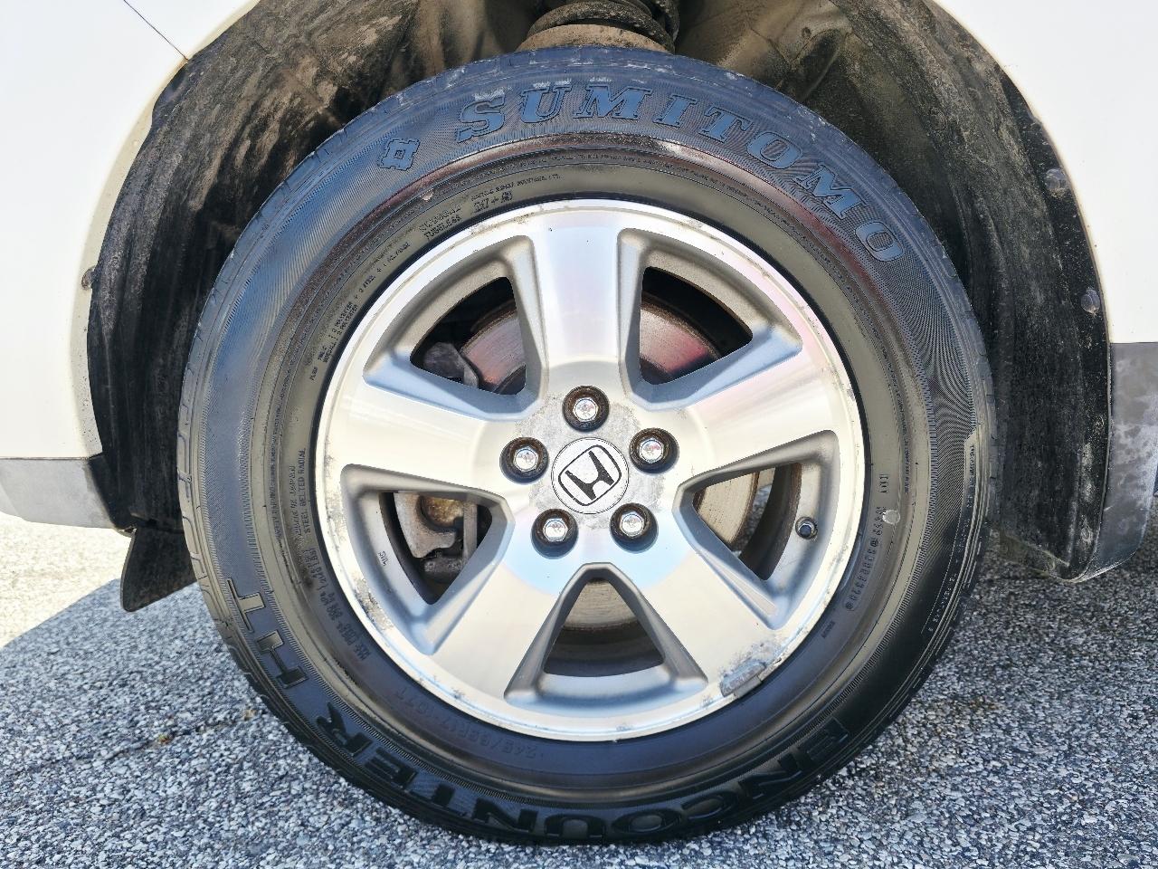 Honda Pilot EX-L 4WD 5-Spd AT with Navigation 2011