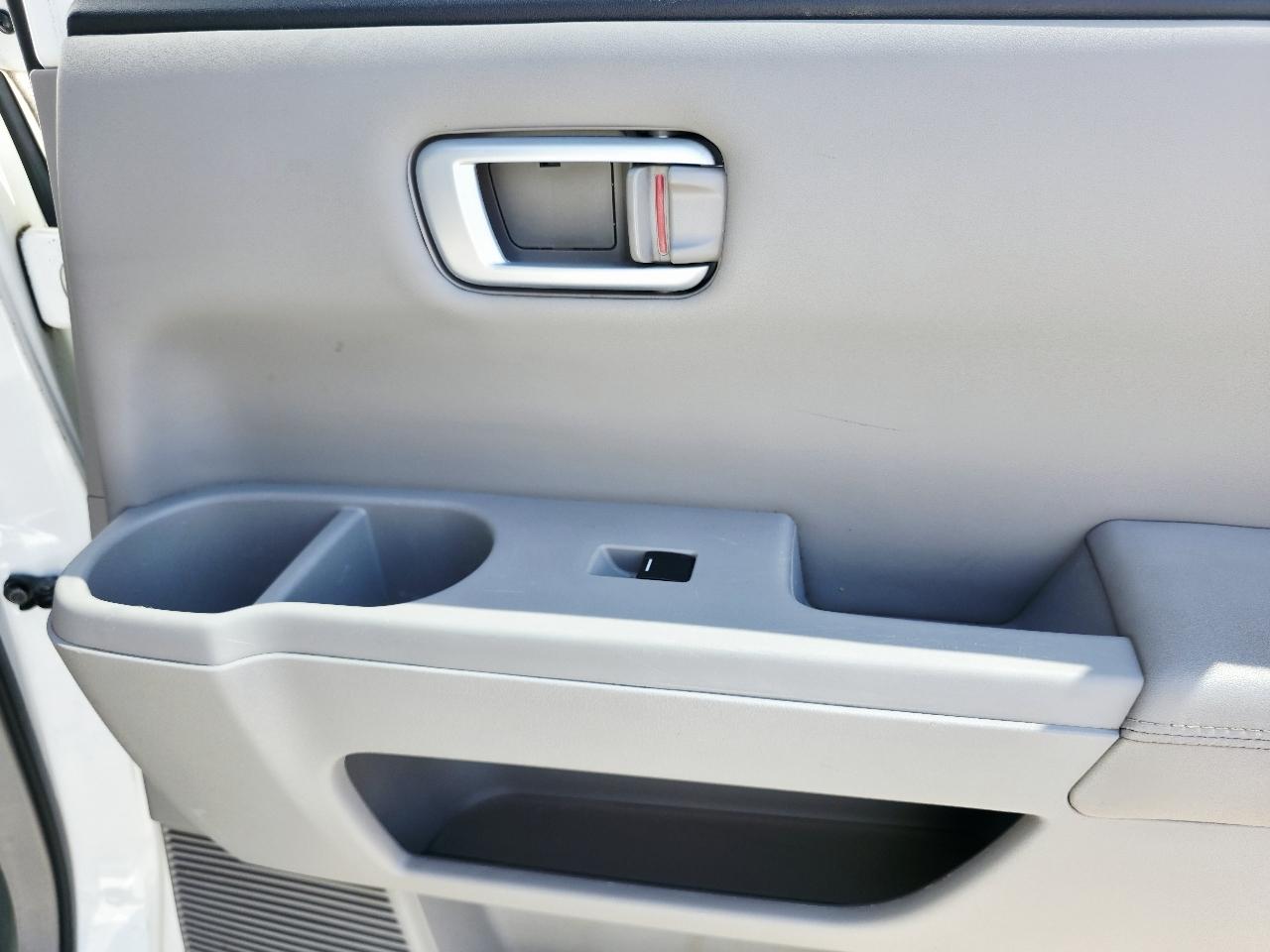 Honda Pilot EX-L 4WD 5-Spd AT with Navigation 2011