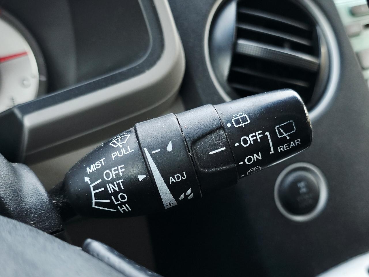 Honda Pilot EX-L 4WD 5-Spd AT with Navigation 2011