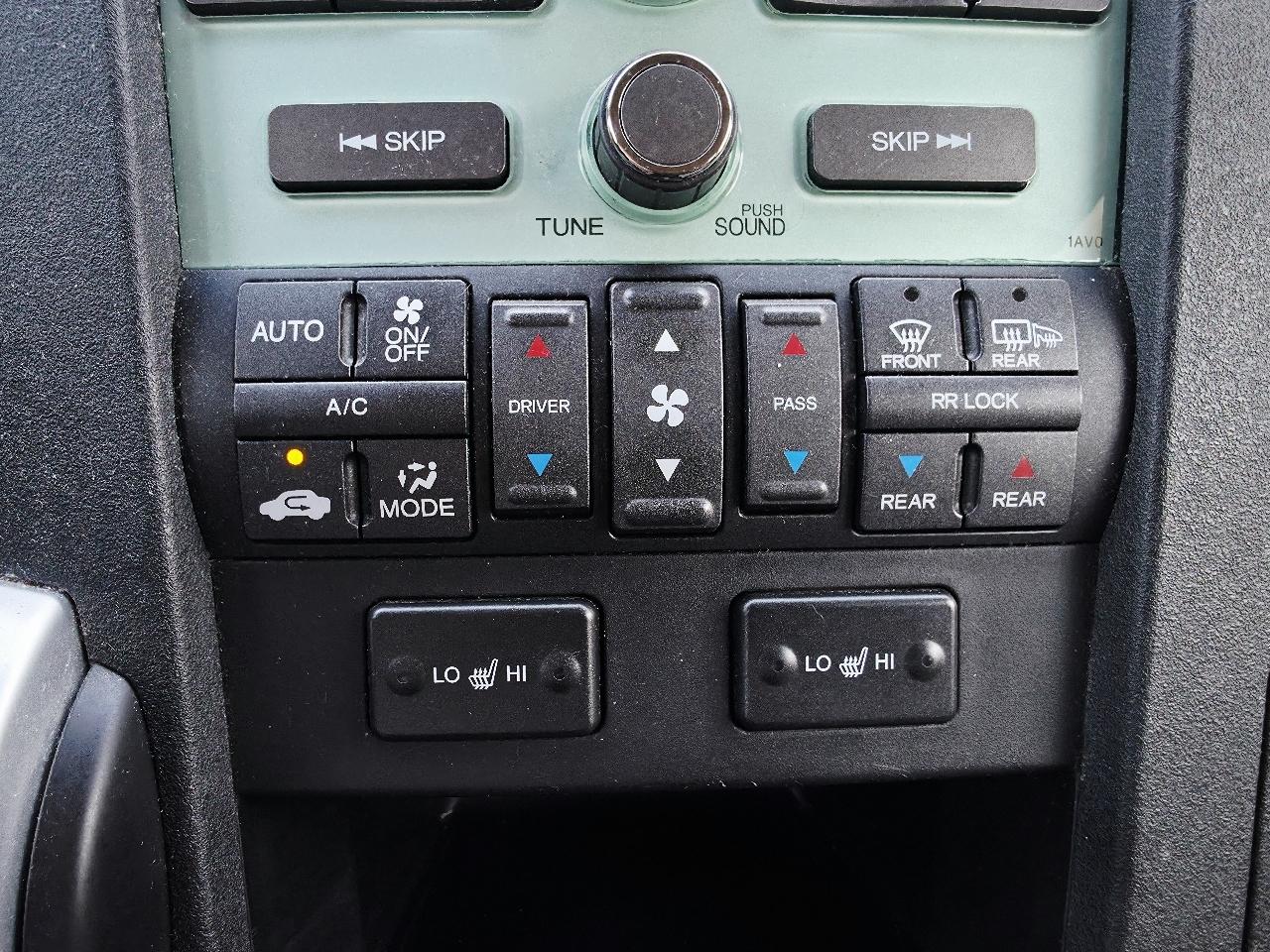 Honda Pilot EX-L 4WD 5-Spd AT with Navigation 2011