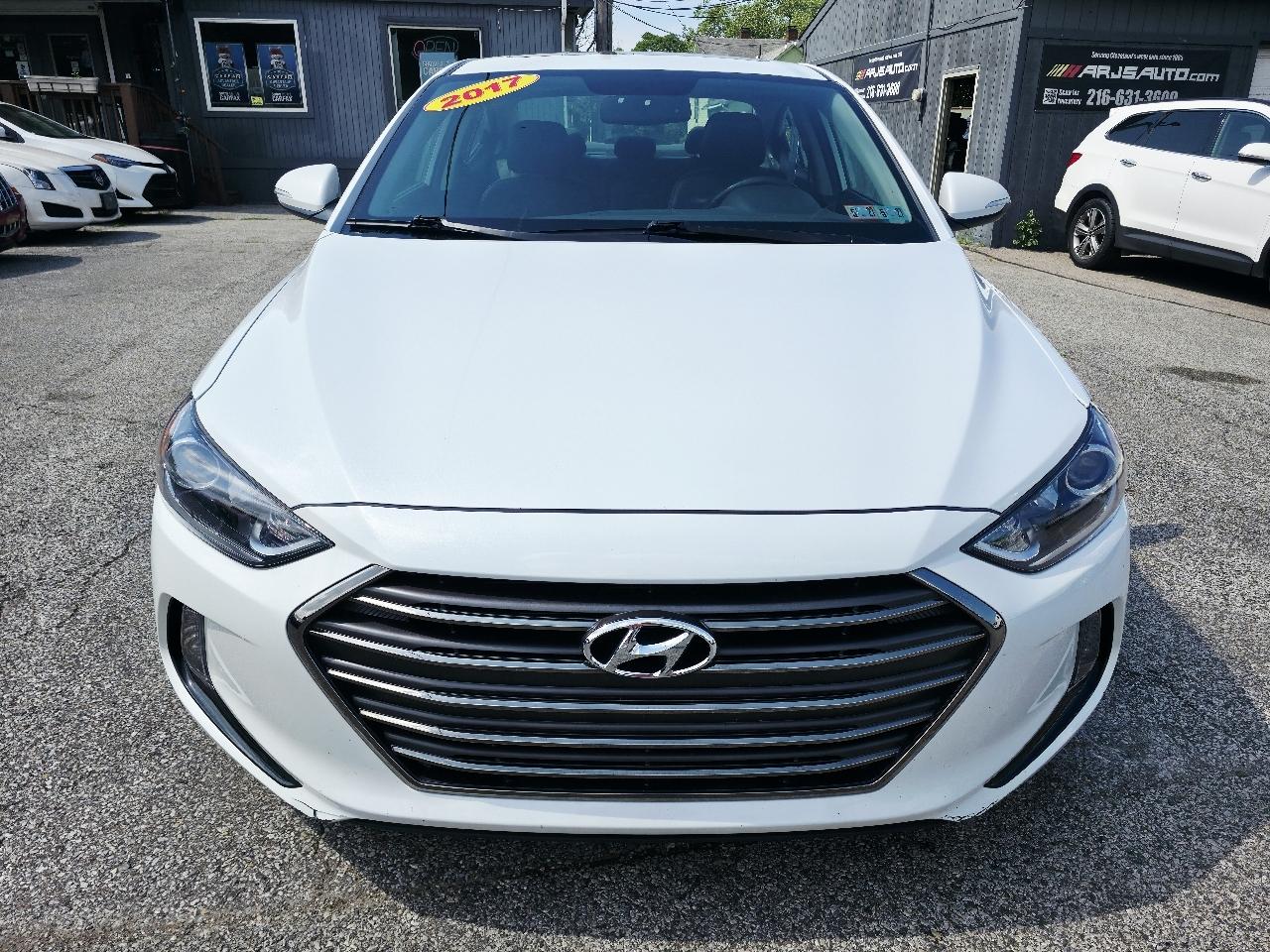 Hyundai Elantra Value Edition 6A 2017