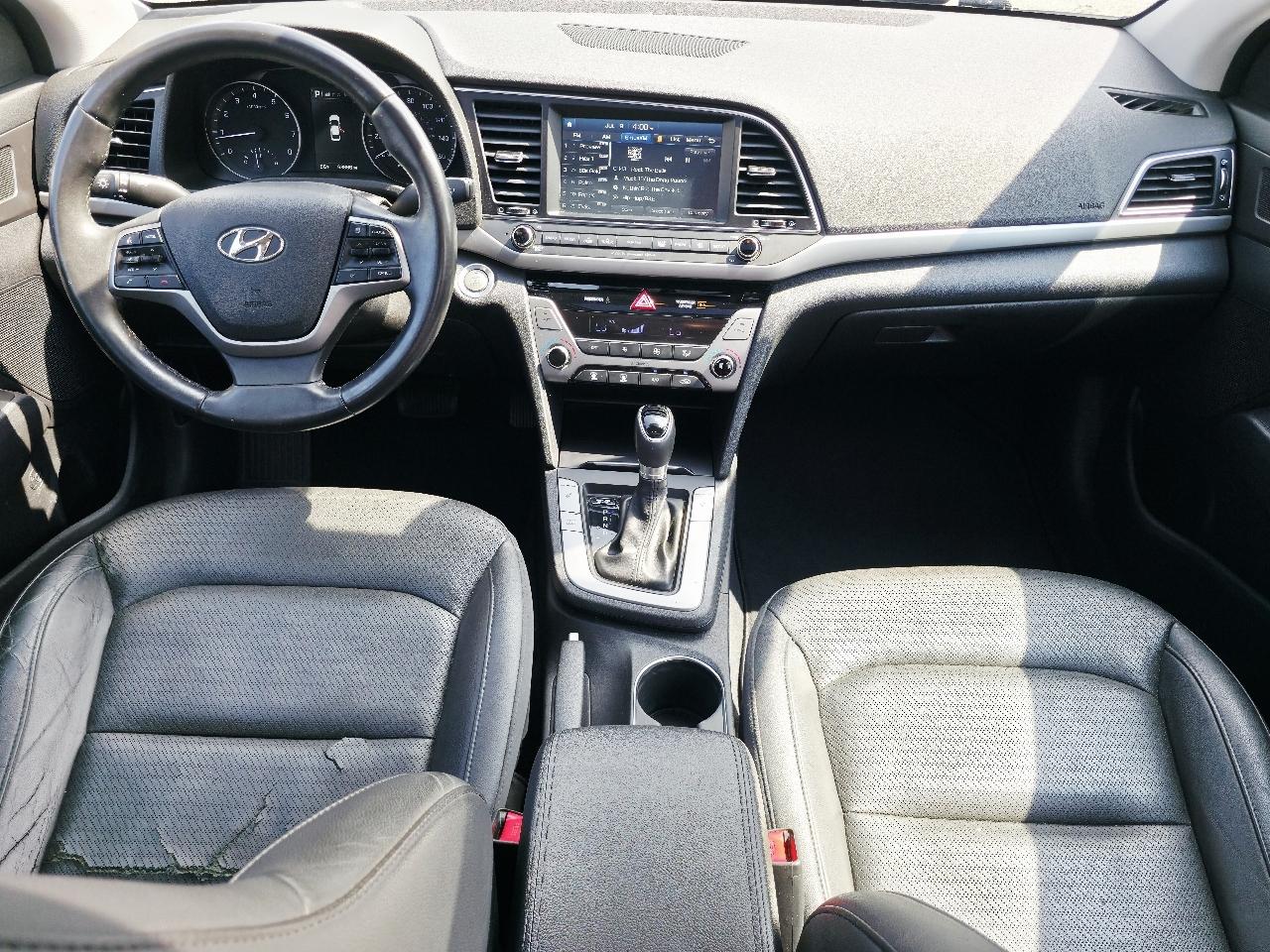 Hyundai Elantra Value Edition 6A 2017