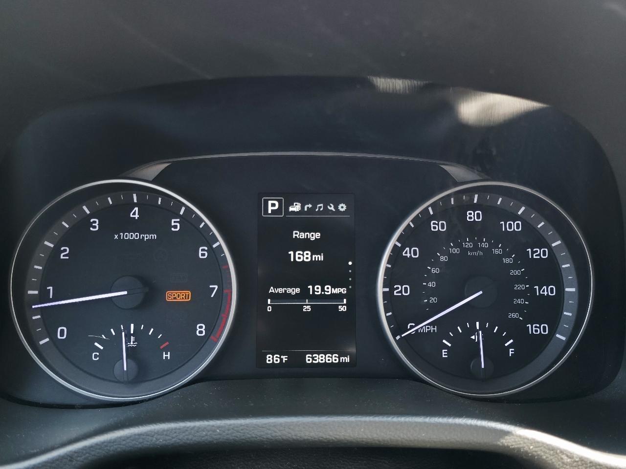 Hyundai Elantra Value Edition 6A 2017