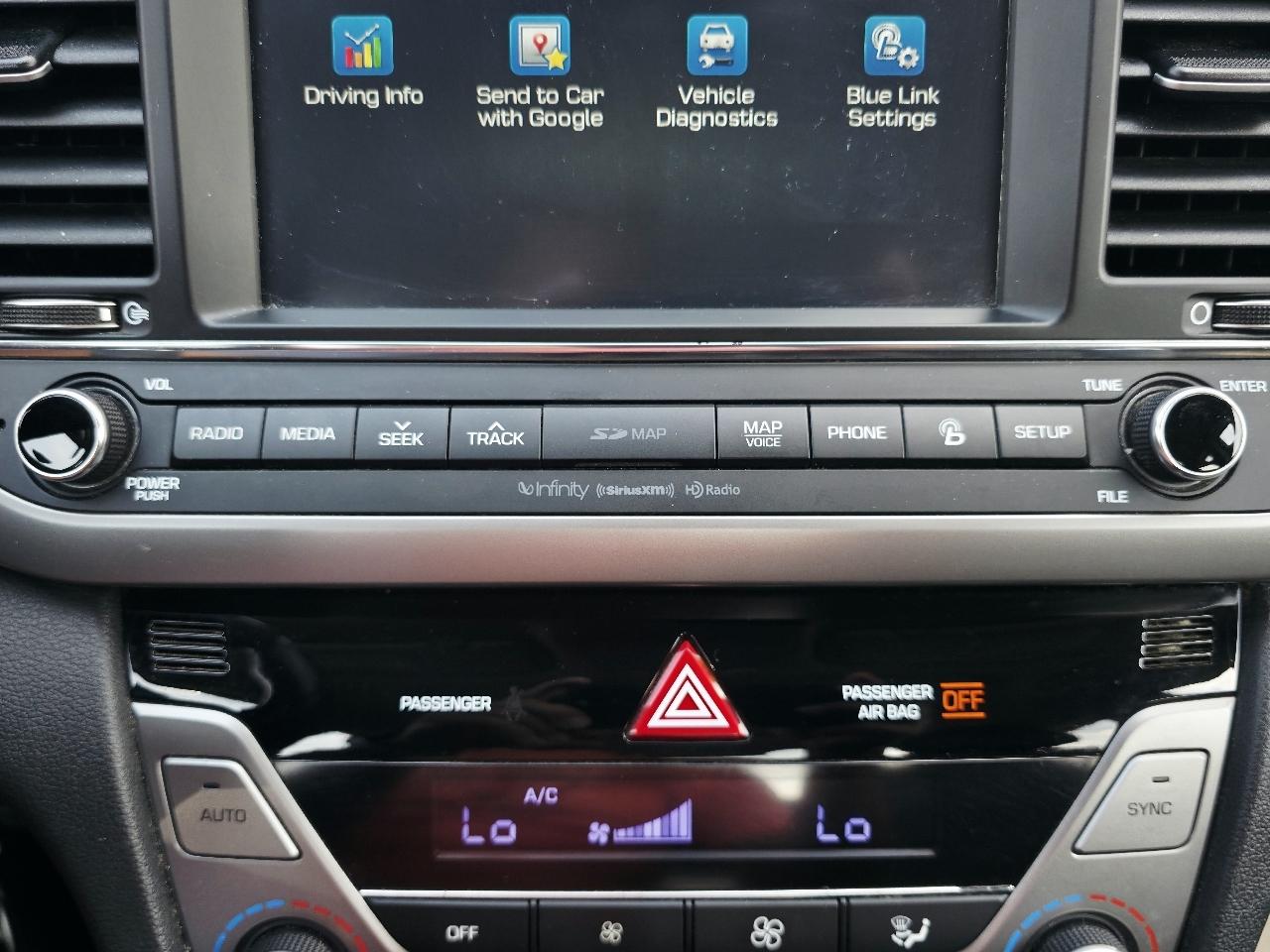 Hyundai Elantra Value Edition 6A 2017