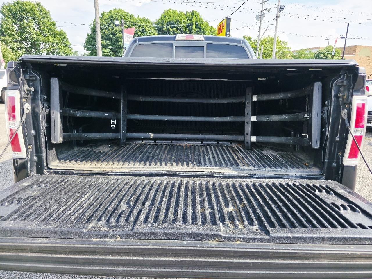 Ford F-150 XL SuperCrew 5.5-ft. Bed 4WD 2010