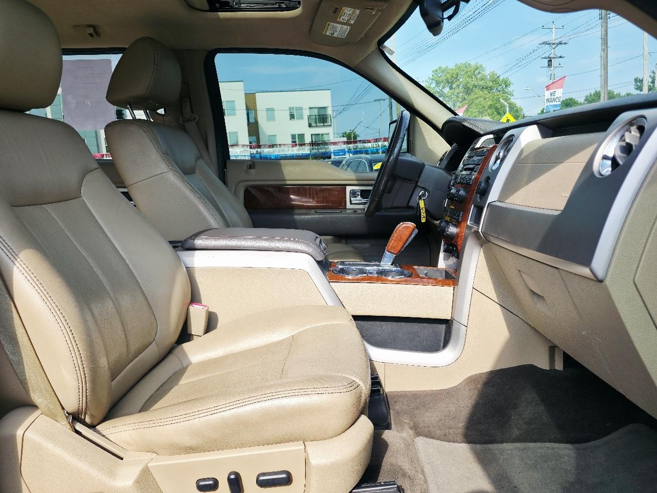 Ford F-150 XL SuperCrew 5.5-ft. Bed 4WD 2010