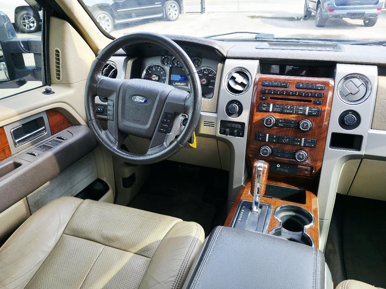 Ford F-150 XL SuperCrew 5.5-ft. Bed 4WD 2010