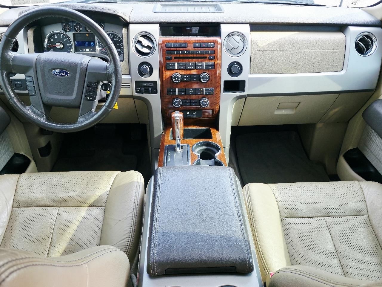Ford F-150 XL SuperCrew 5.5-ft. Bed 4WD 2010