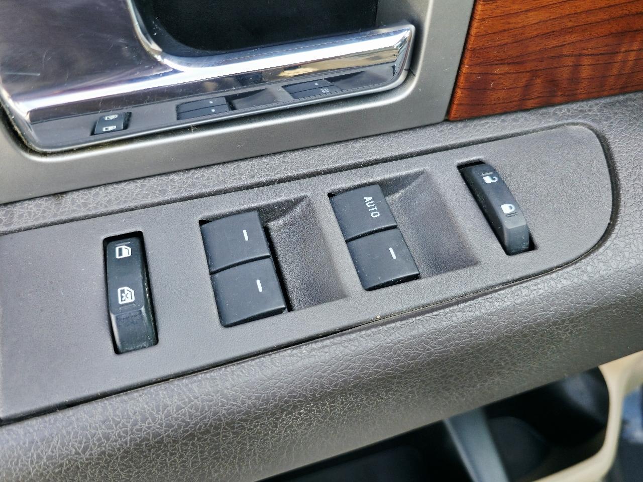 Ford F-150 XL SuperCrew 5.5-ft. Bed 4WD 2010