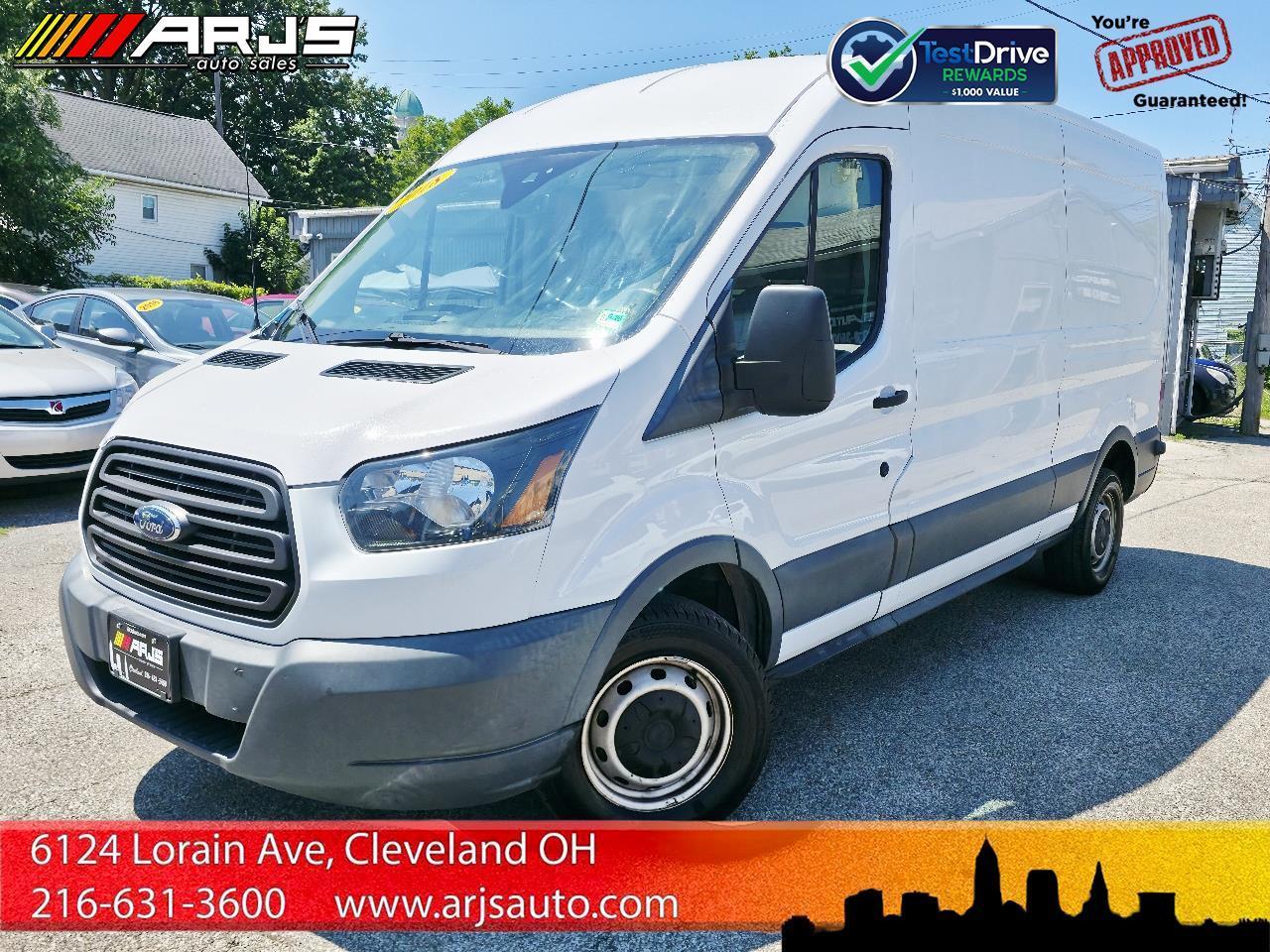 Ford Transit 250 Van Med. Roof w/Sliding Pass. 148-in. WB 2018