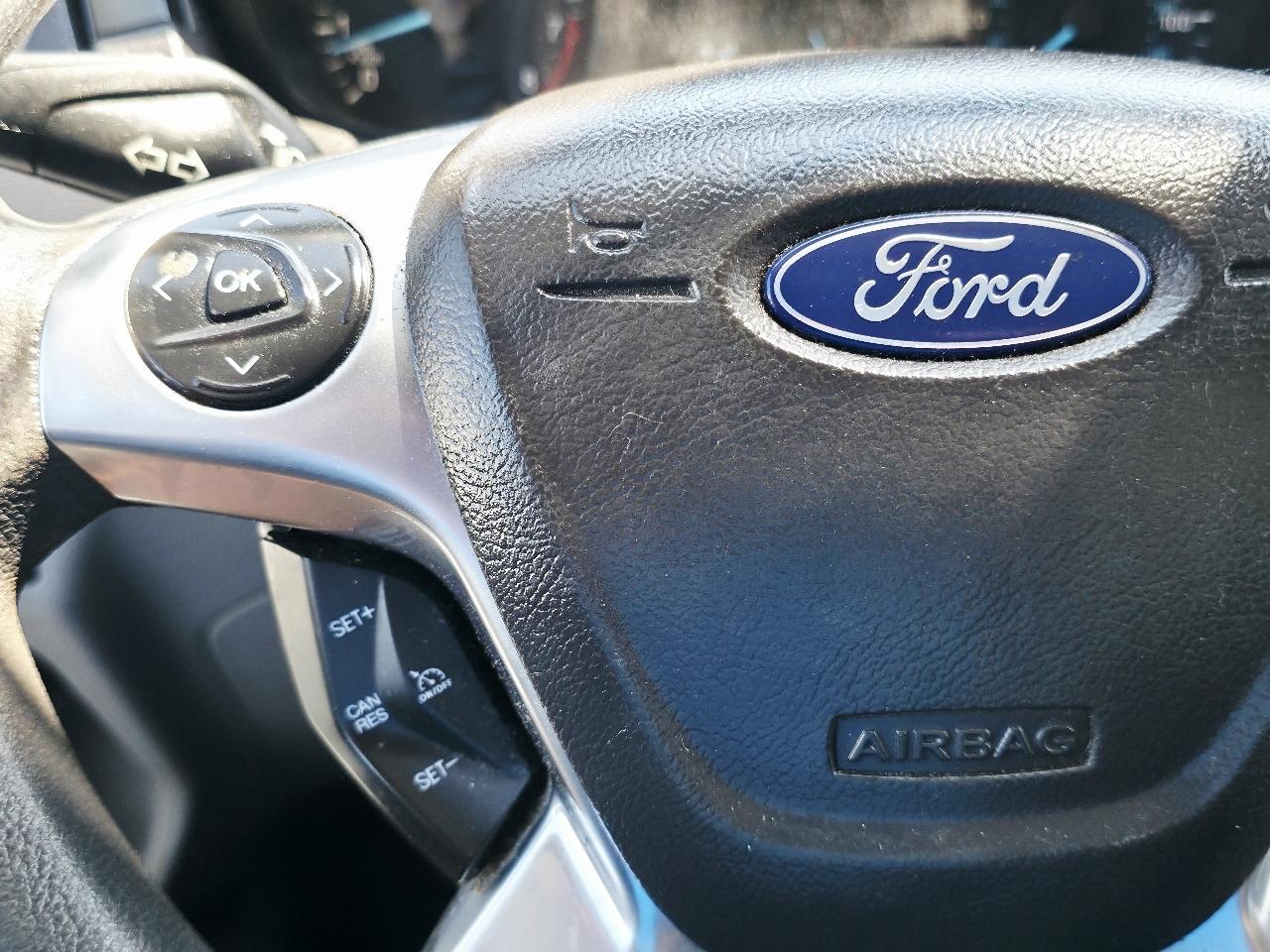 Ford Transit 250 Van Med. Roof w/Sliding Pass. 148-in. WB 2018