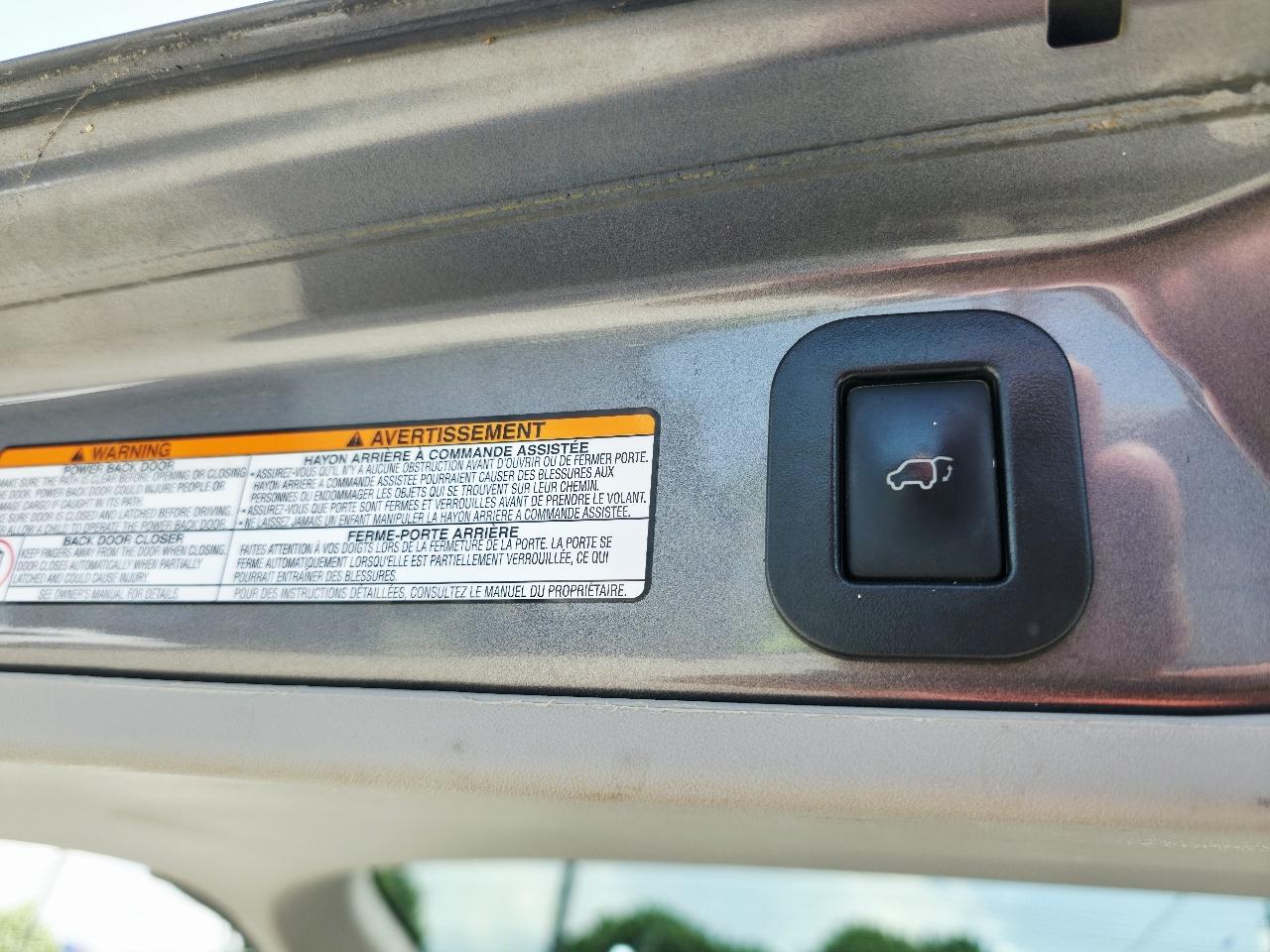 Toyota Sienna XLE FWD 8-Passenger V6 2015