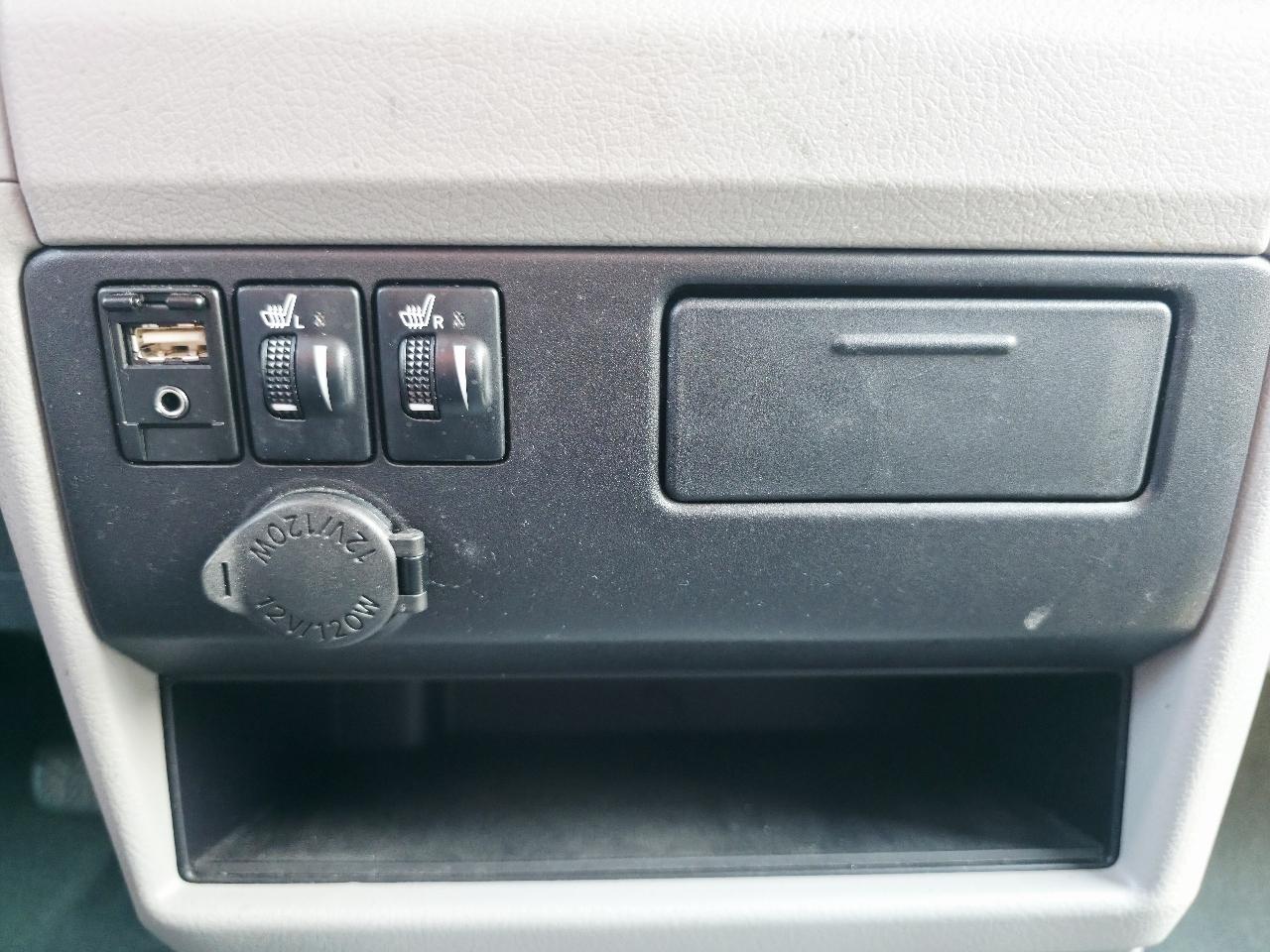 Toyota Sienna XLE FWD 8-Passenger V6 2015