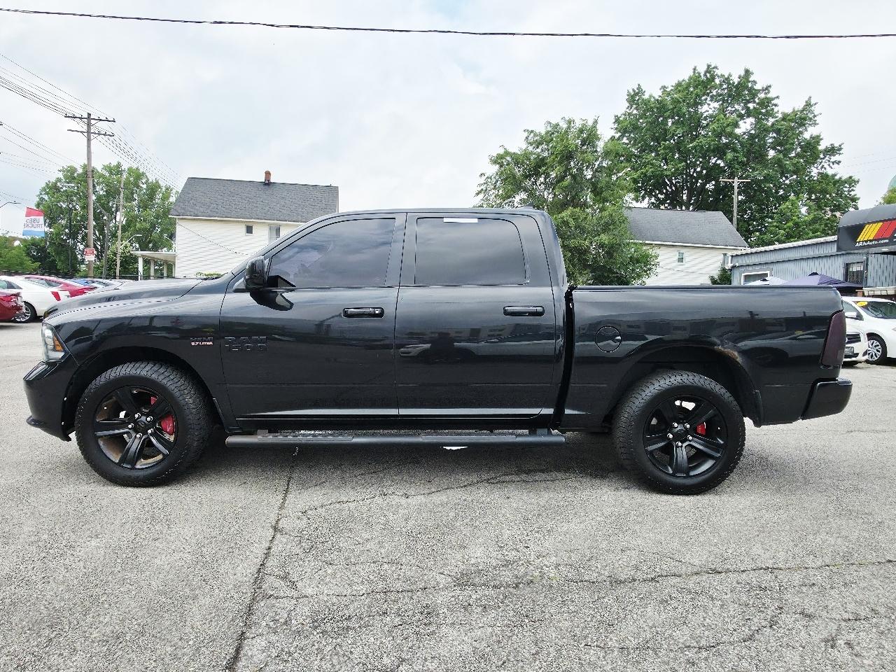 RAM 1500 Sport Crew Cab SWB 4WD 2016