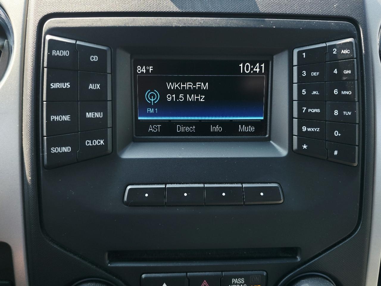 Ford F-150 XL SuperCab 8-ft. Bed 4WD 2014