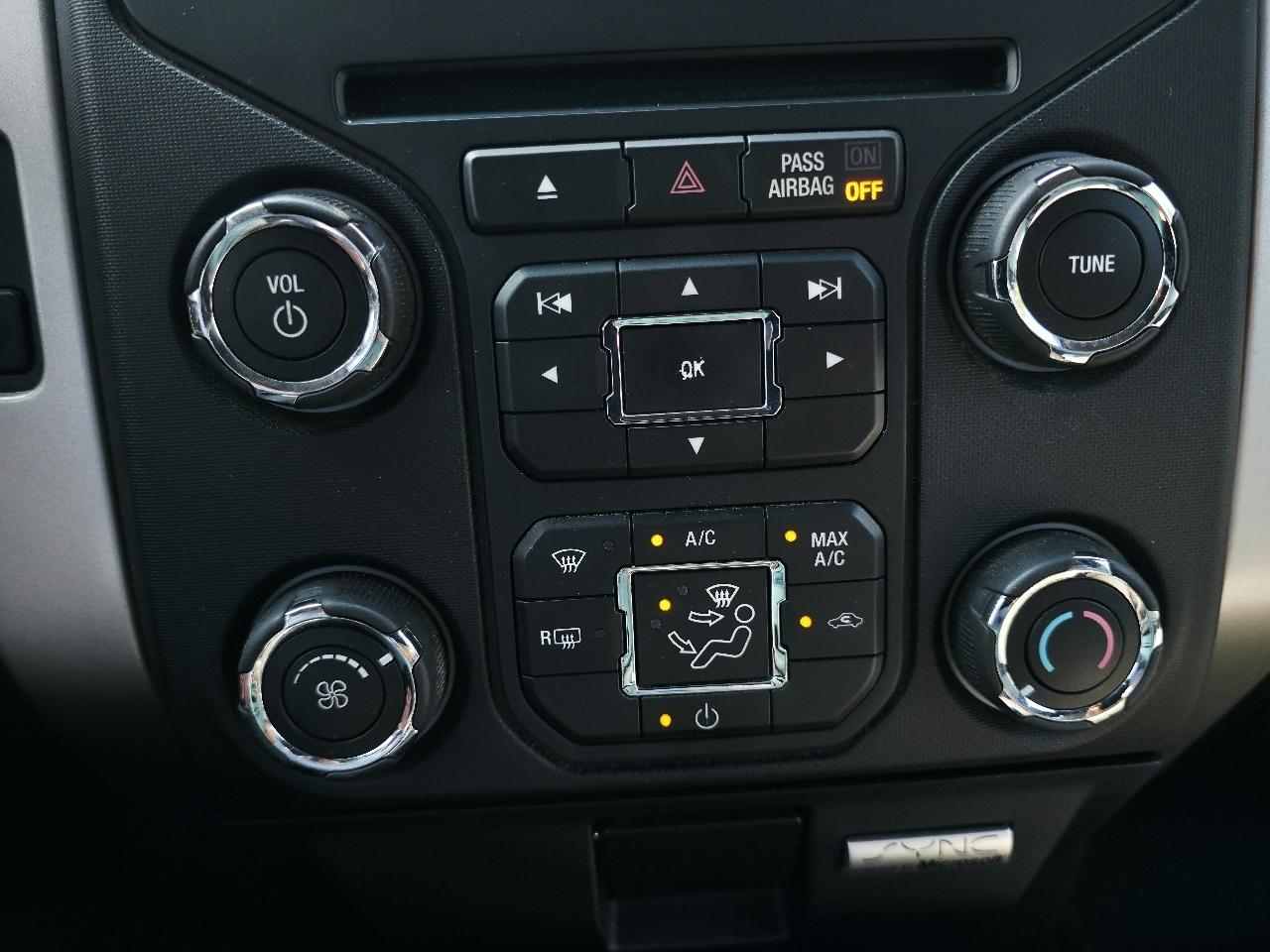 Ford F-150 XL SuperCab 8-ft. Bed 4WD 2014