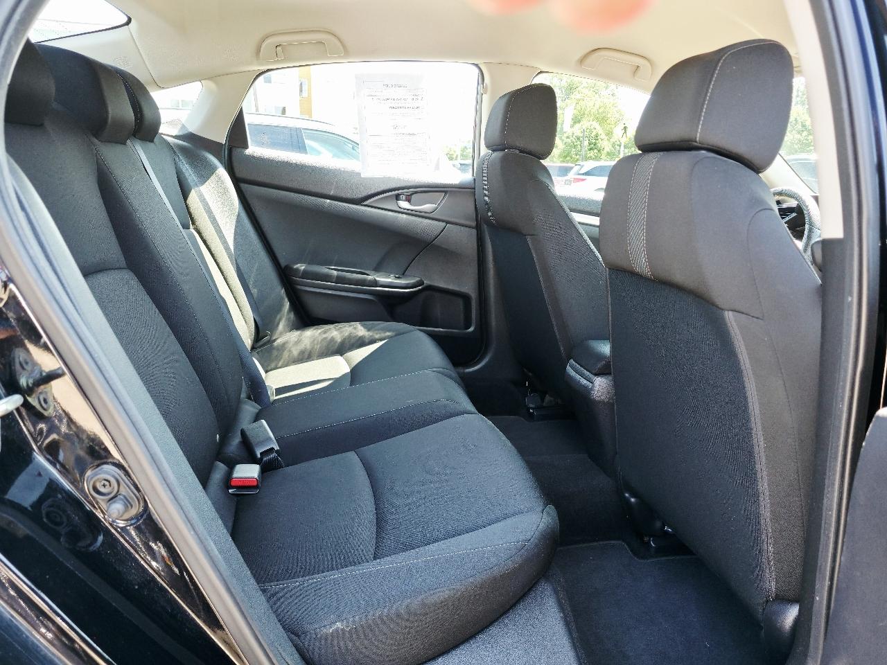 Honda Civic LX Sedan CVT 2017