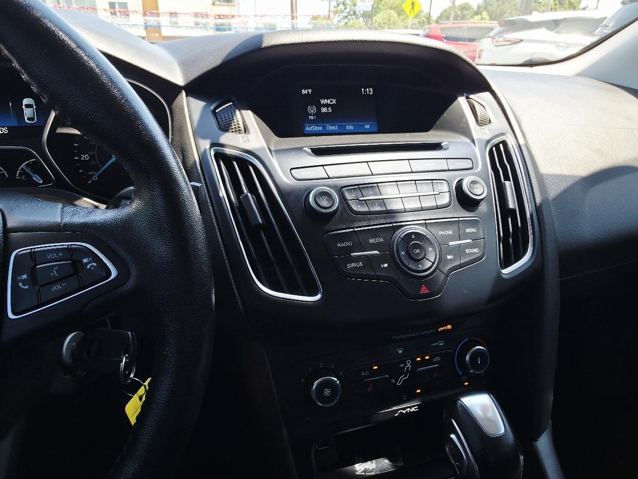Ford Focus SE Sedan 2015