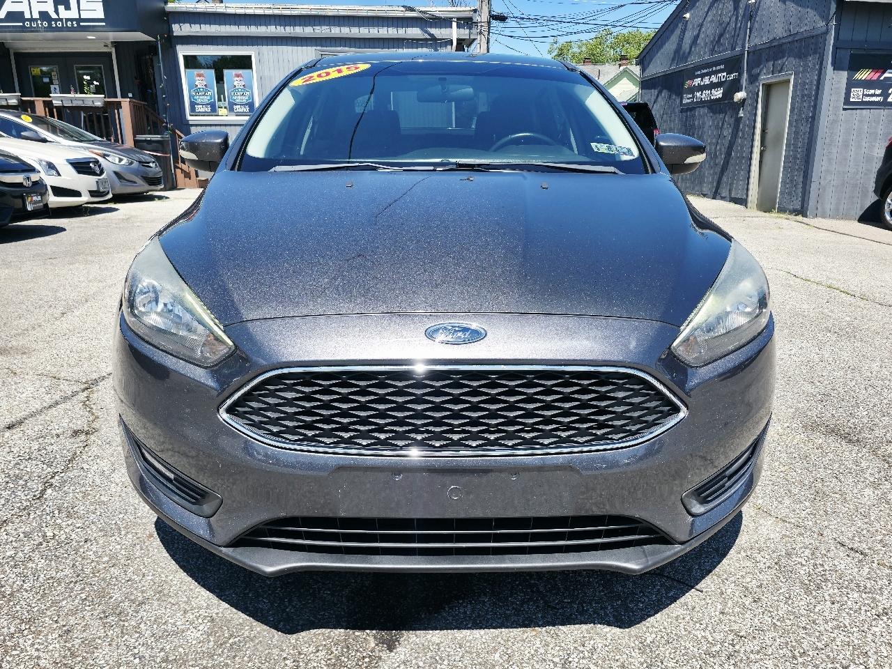 Ford Focus SE Sedan 2015
