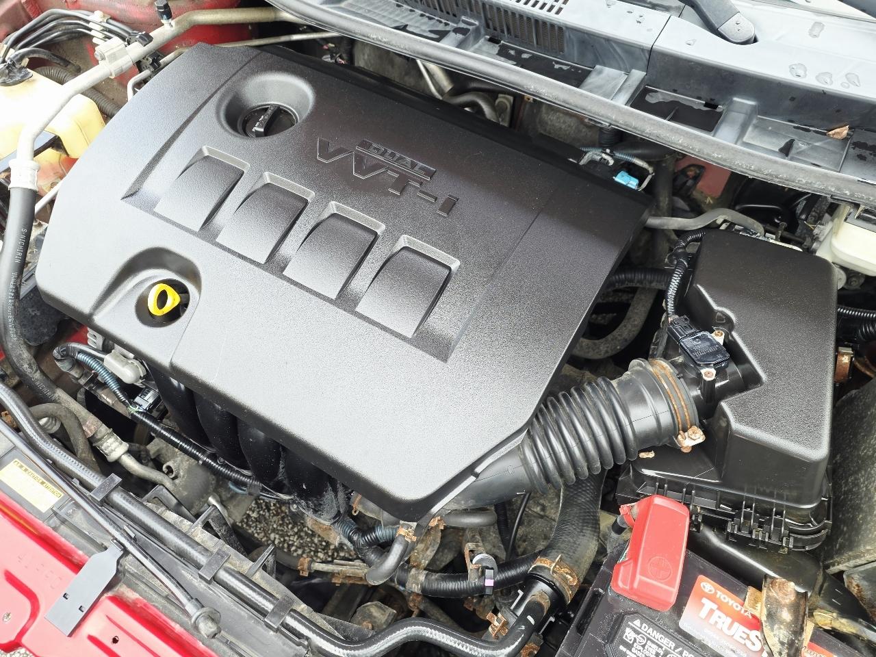 Toyota Corolla S 5-Speed MT 2013