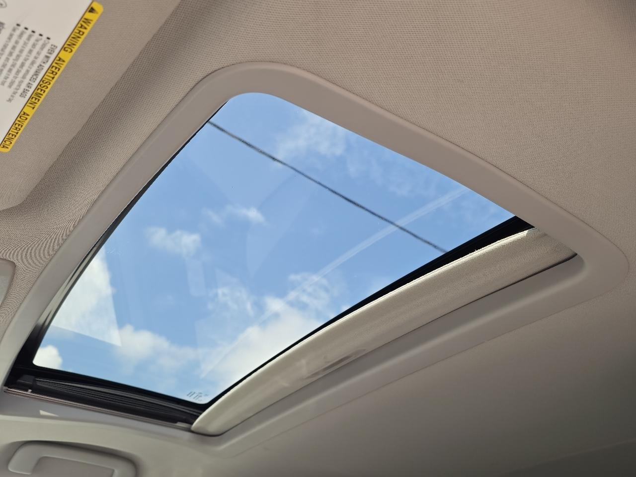 Toyota Sienna XLE FWD 8-Passenger V6 2015