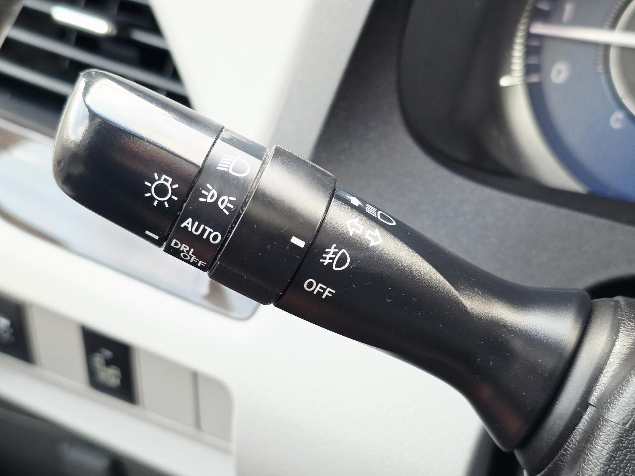 Toyota Sienna XLE FWD 8-Passenger V6 2015