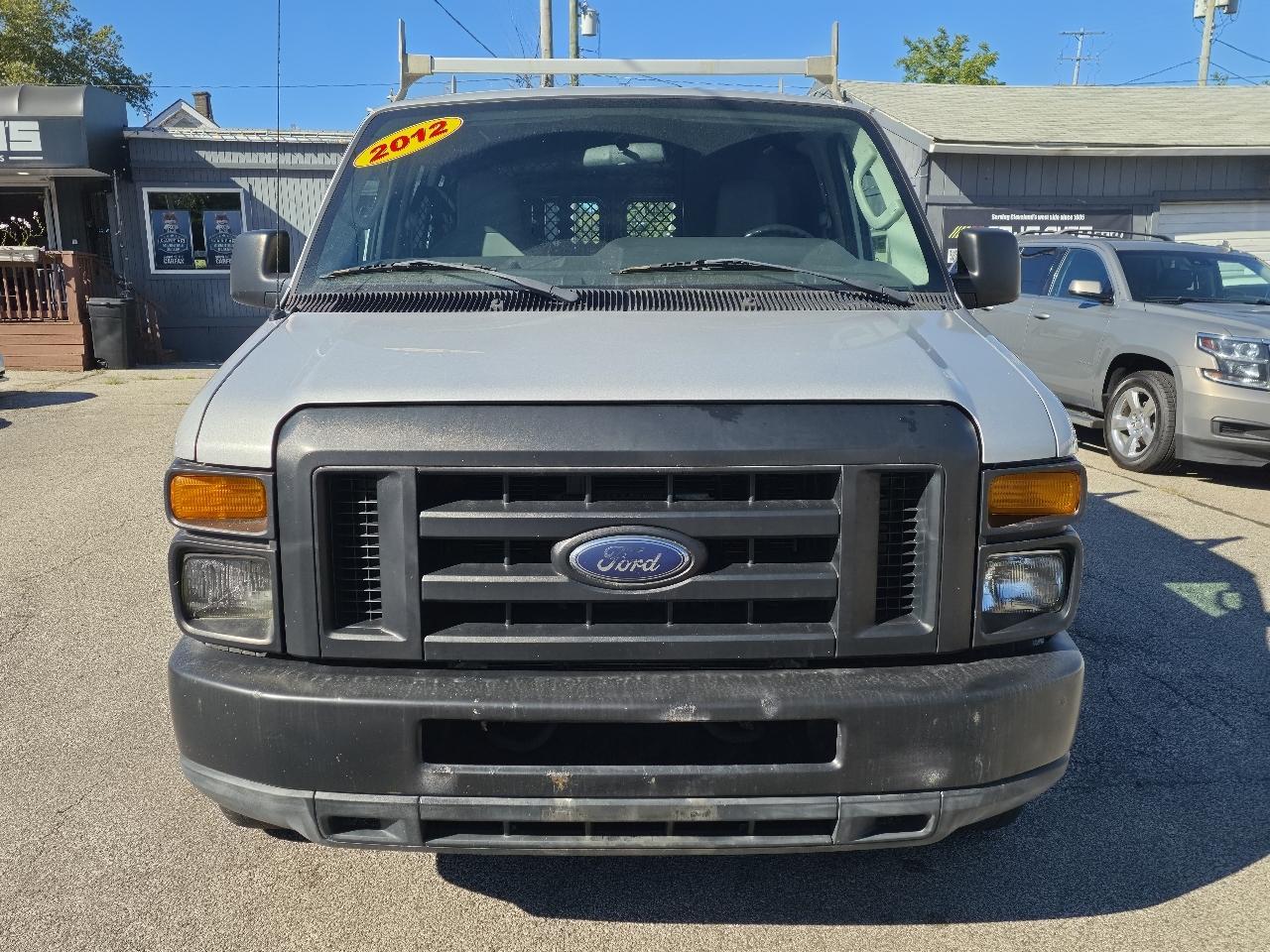 Ford Econoline E-250 2012