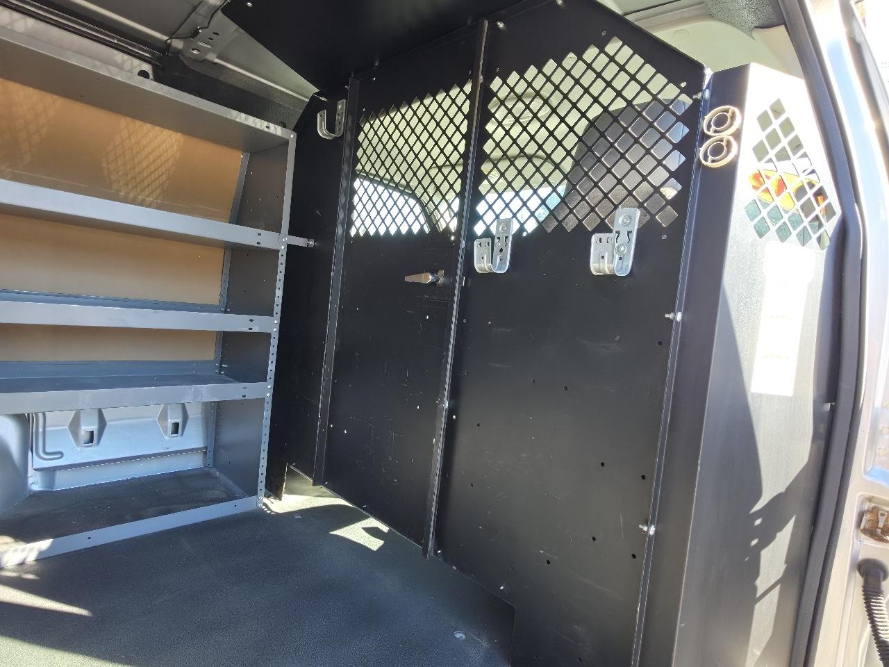 Ford Econoline E-250 2012