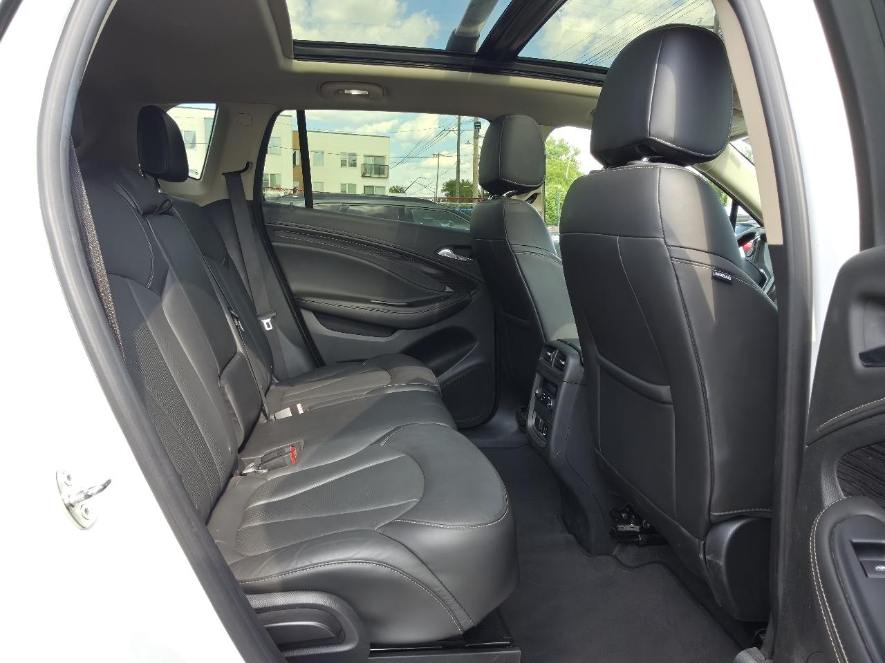 Buick Envision Essense 2017