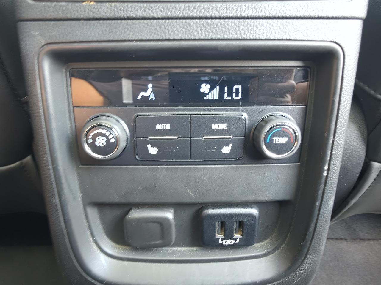 Buick Envision Essense 2017