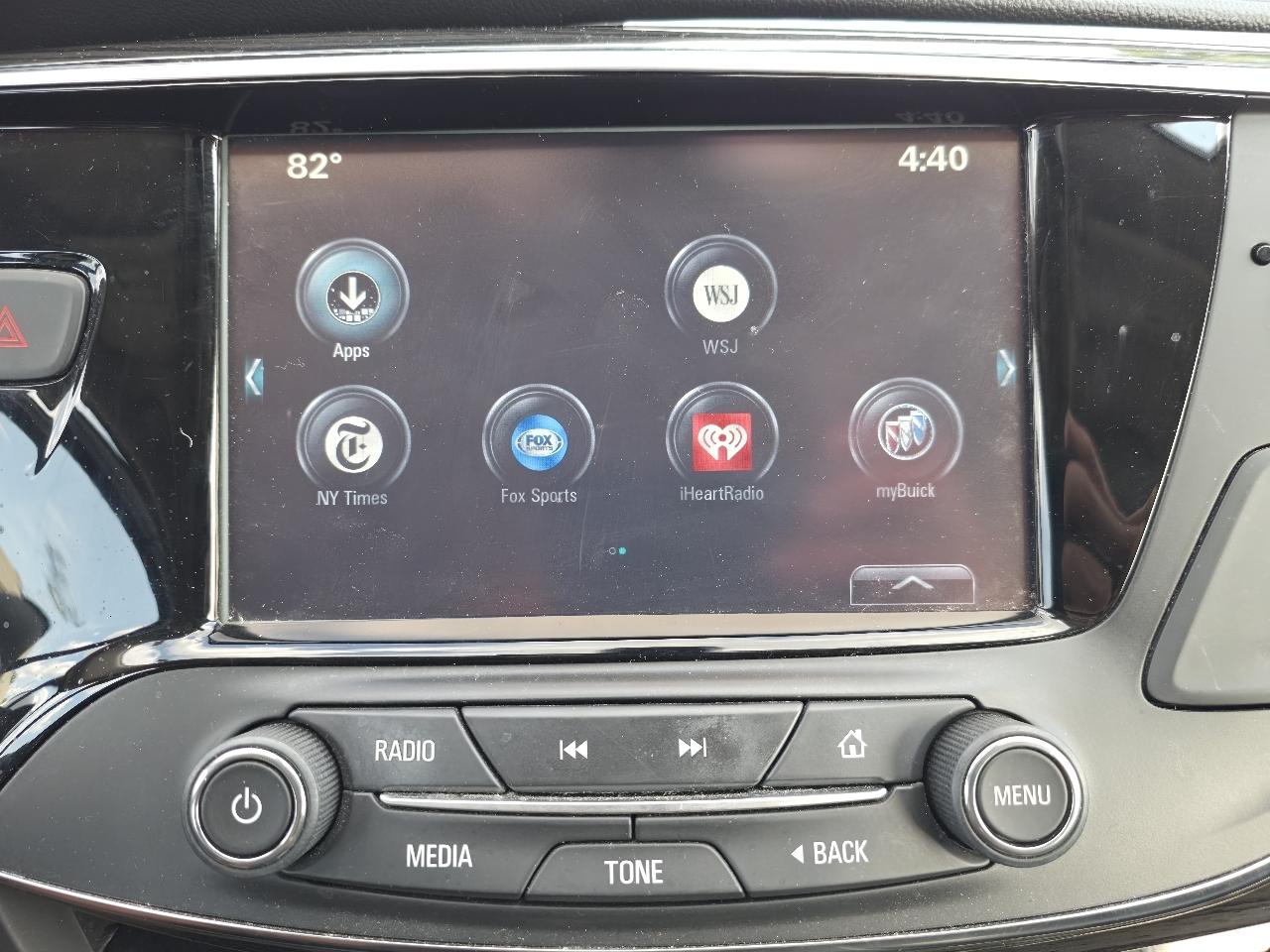 Buick Envision Essense 2017