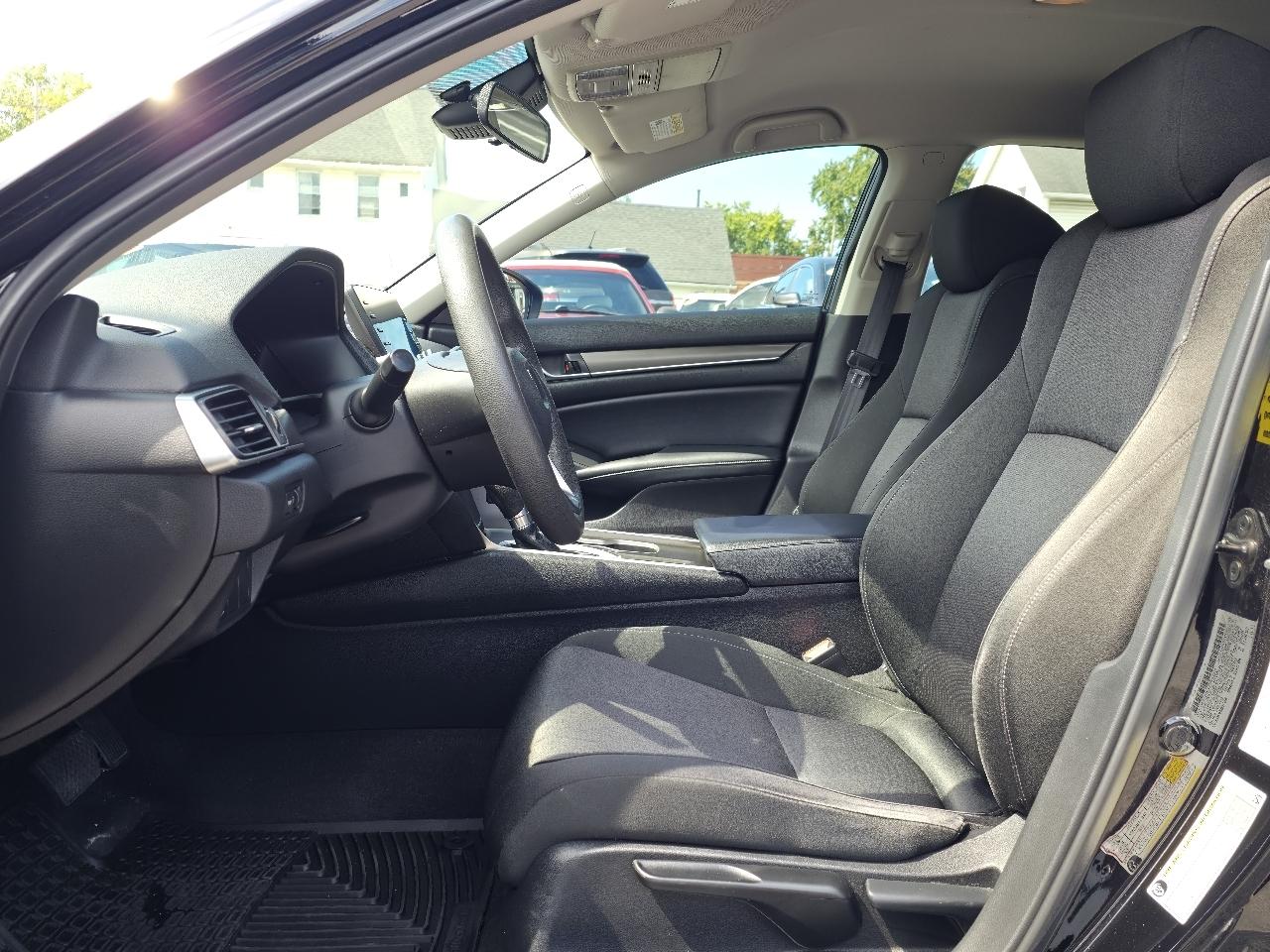 Honda Accord LX CVT 2018
