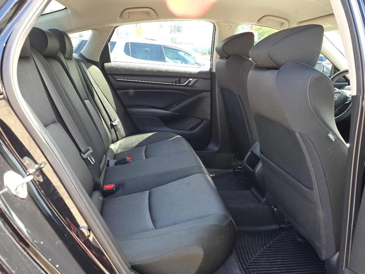 Honda Accord LX CVT 2018