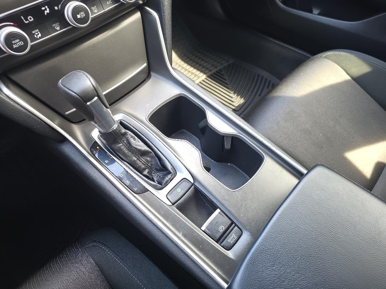 Honda Accord LX CVT 2018