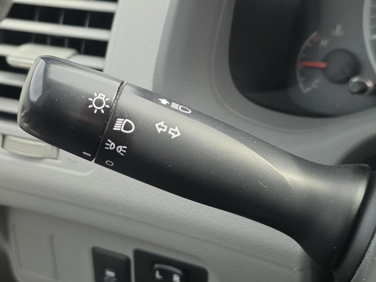Toyota Corolla Base 5-Speed MT 2010